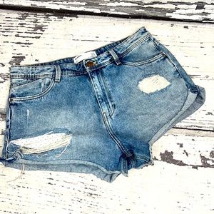 ZARA - TRF Denim - Distressed Jean Shorts - Size 8